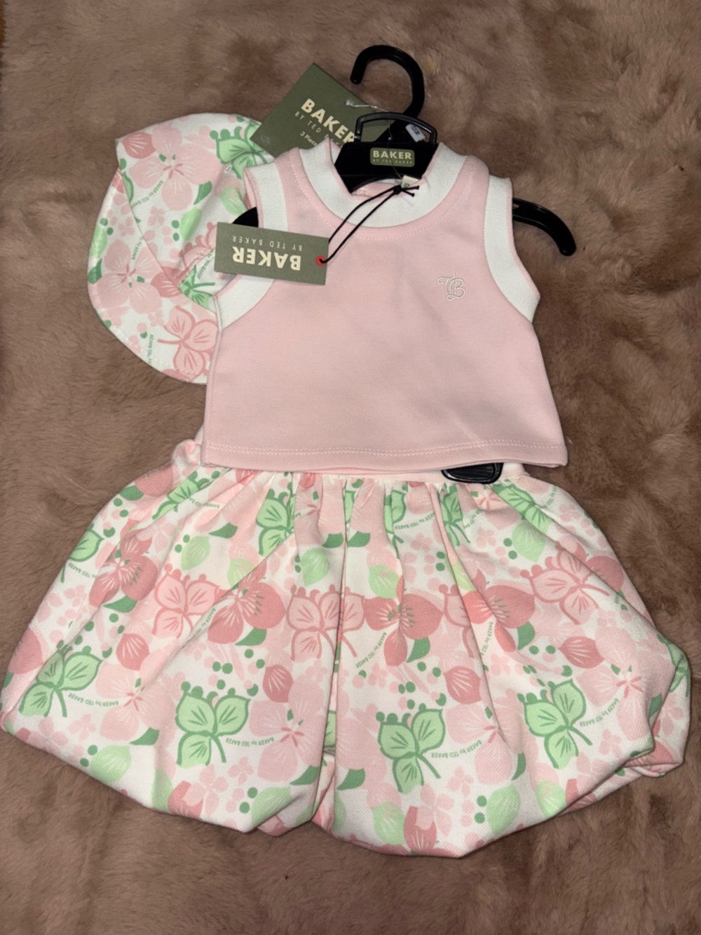 Baker by Ted Baker Light Pink Sleeveless Knit Top